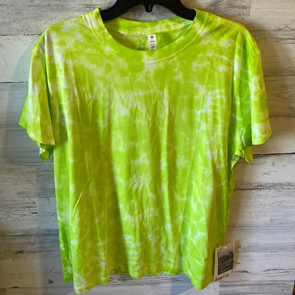 Lululemon All Yours Tee Tie Dye Size 10 NEW